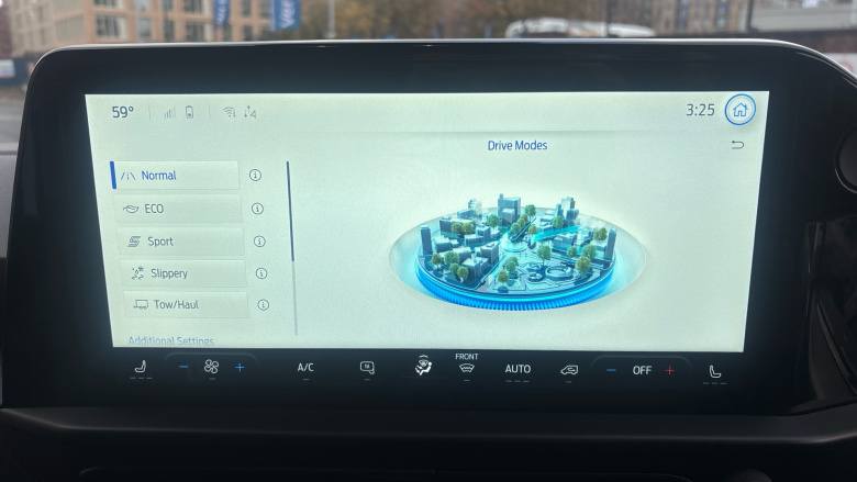 Ford Transit Custom E-320 L1 Rwd 100kW 65kWh H1 Van Limited Auto